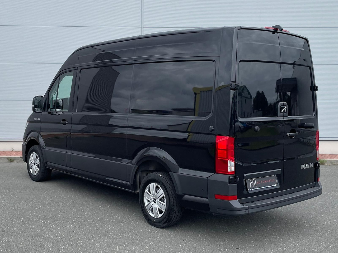 Цельнометаллический фургон, Грузопассажирский фургон MAN TGE 3.160 L3H3 MIXTO RWD LED ACC RWD SHZ STANDH: фото 8 Цельнометаллический фургон, Грузопассажирский фургон MAN TGE 3.160 L3H3 MIXTO RWD LED ACC RWD SHZ STANDH: фото 8