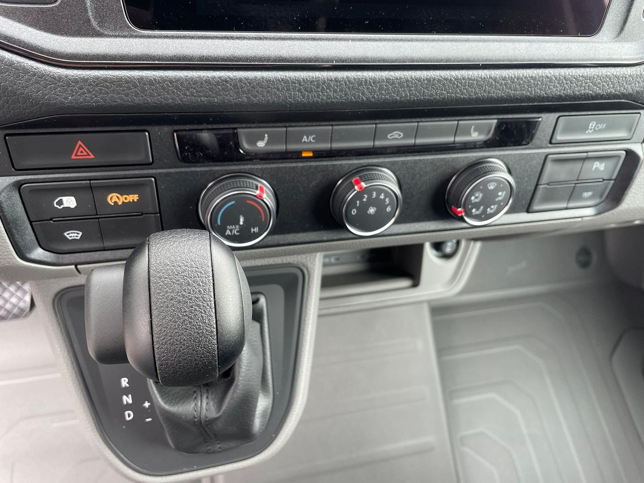 Цельнометаллический фургон, Грузопассажирский фургон MAN TGE 3.160 L3H3 MIXTO RWD LED ACC RWD SHZ STANDH: фото 30 Цельнометаллический фургон, Грузопассажирский фургон MAN TGE 3.160 L3H3 MIXTO RWD LED ACC RWD SHZ STANDH: фото 30