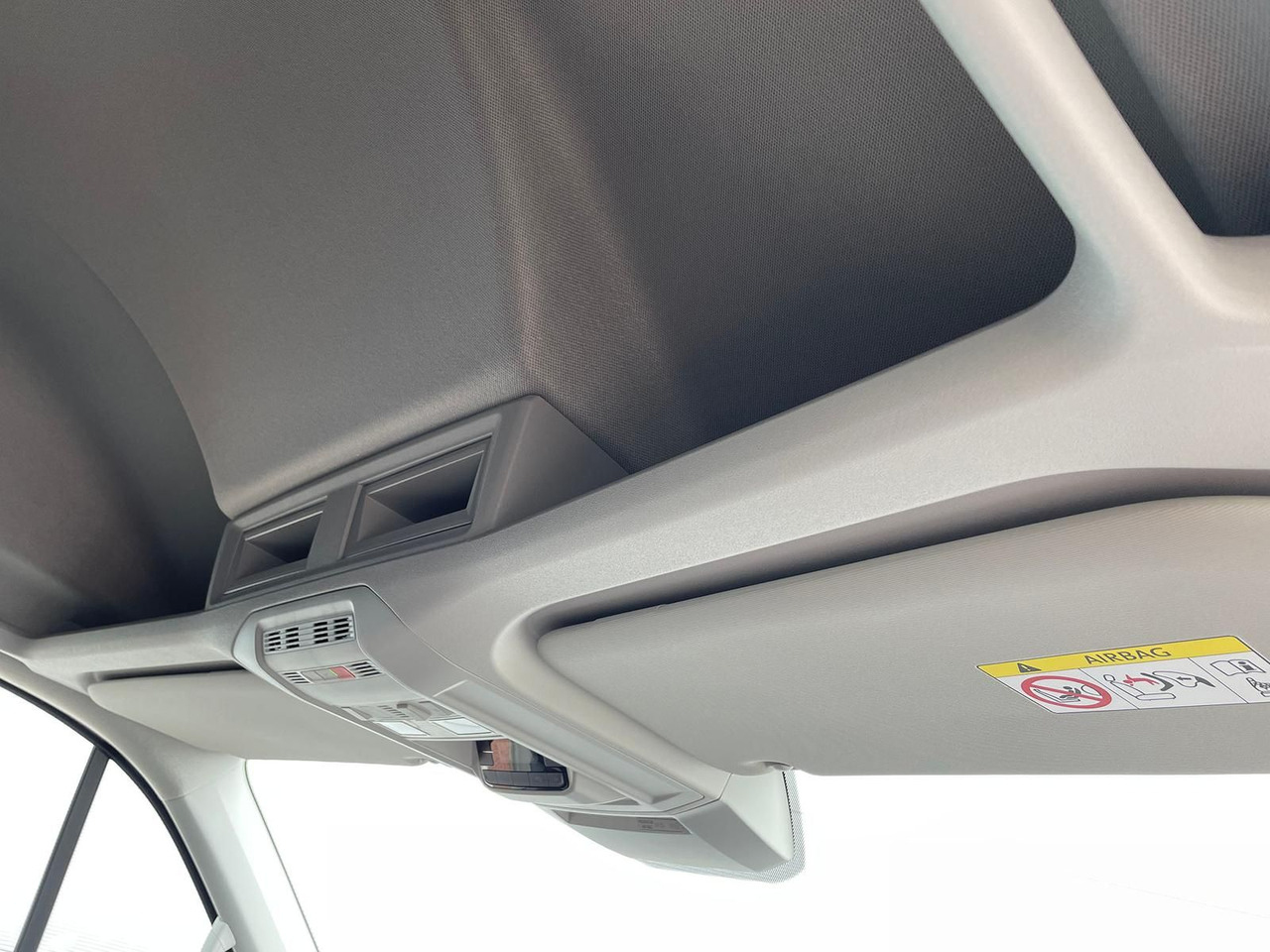 Цельнометаллический фургон, Грузопассажирский фургон MAN TGE 3.160 L3H3 MIXTO RWD LED ACC RWD SHZ STANDH: фото 31 Цельнометаллический фургон, Грузопассажирский фургон MAN TGE 3.160 L3H3 MIXTO RWD LED ACC RWD SHZ STANDH: фото 31