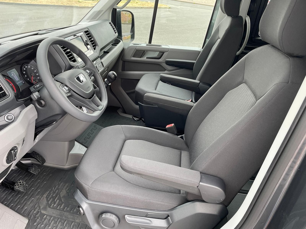 Микроавтобус, Пассажирский фургон MAN TGE 3.180 Kombi L3H2 4x4 TEMPOMAT KAMERA 8-SITZE: фото 12