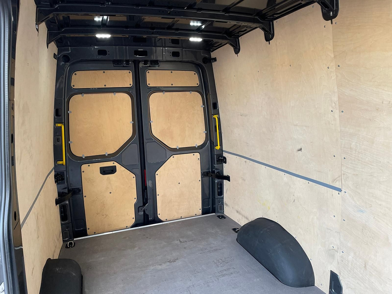 Цельнометаллический фургон MAN TGE 3.180 L3H3 Kasten 4x4 DIFF AHK ACC STANDHZ: фото 10