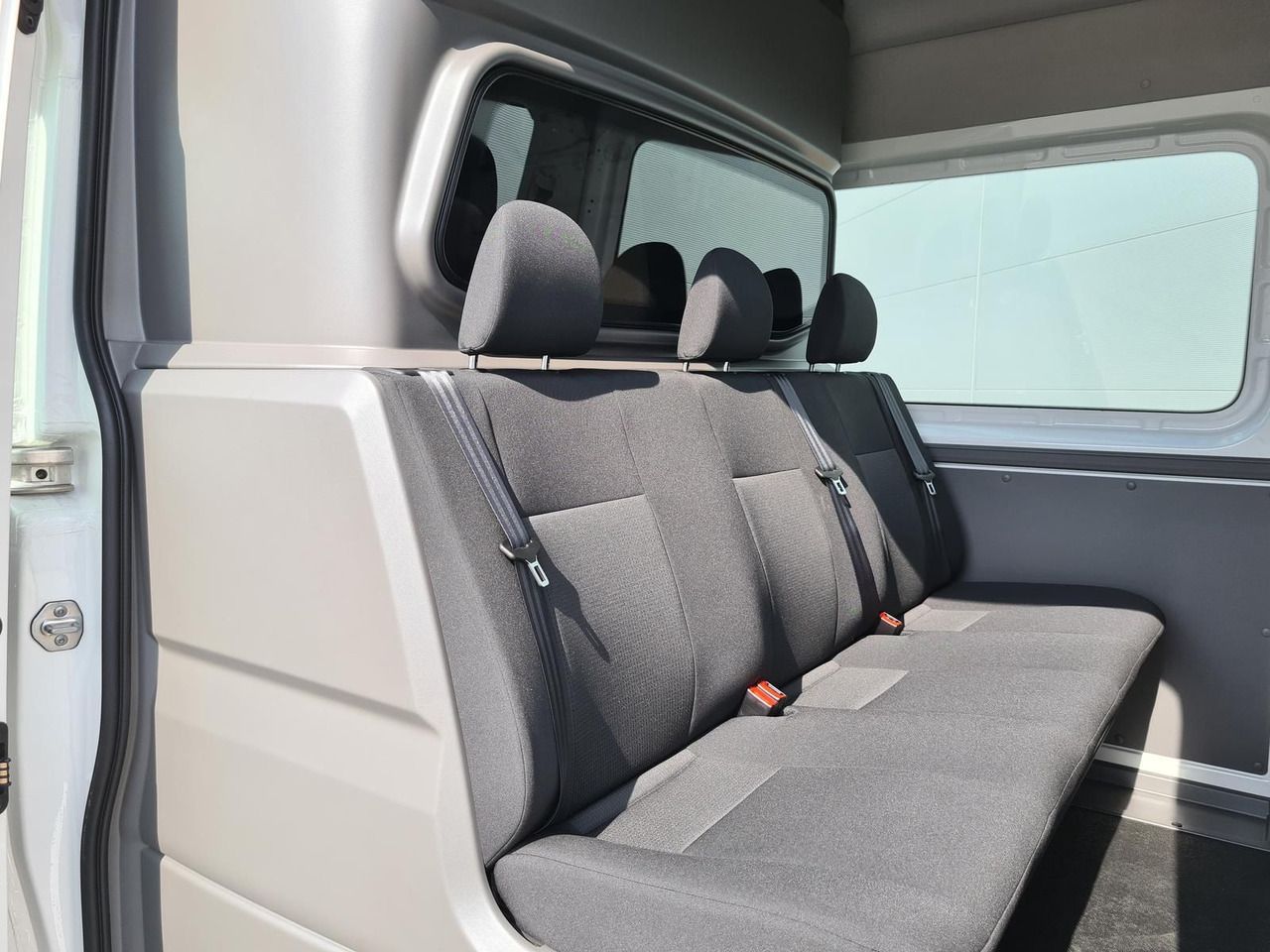Цельнометаллический фургон, Грузопассажирский фургон MAN TGE 3.180 L4H3 MIXTO 4x4 Autom LED ACC AHK: фото 9