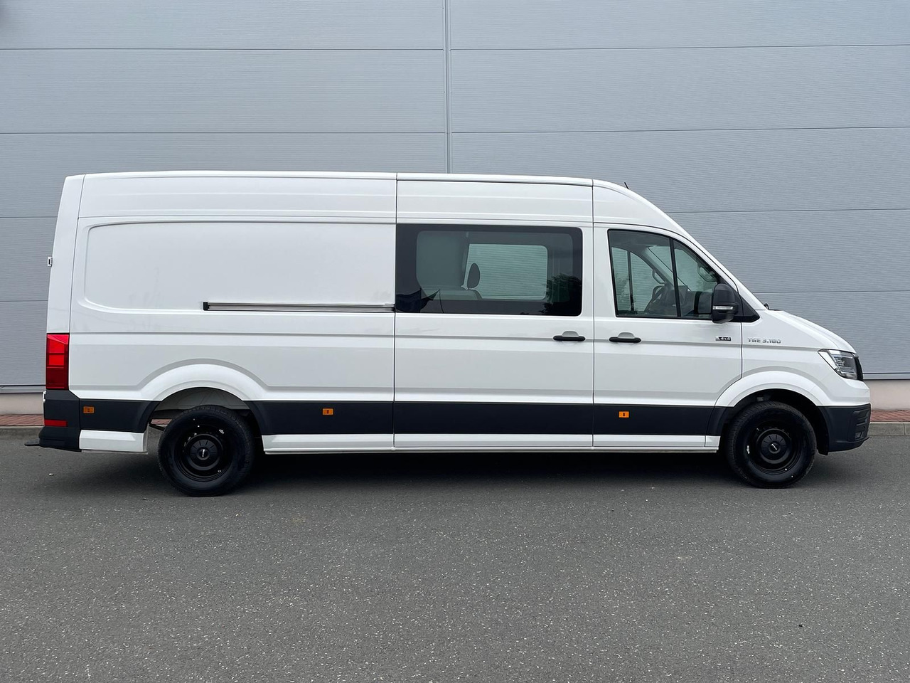 MAN TGE 3.180 L4H3 MIXTO 4x4 Autom STANDH LED KAMERA - Легковой автомобиль: фото 5 MAN TGE 3.180 L4H3 MIXTO 4x4 Autom STANDH LED KAMERA - Легковой автомобиль: фото 5