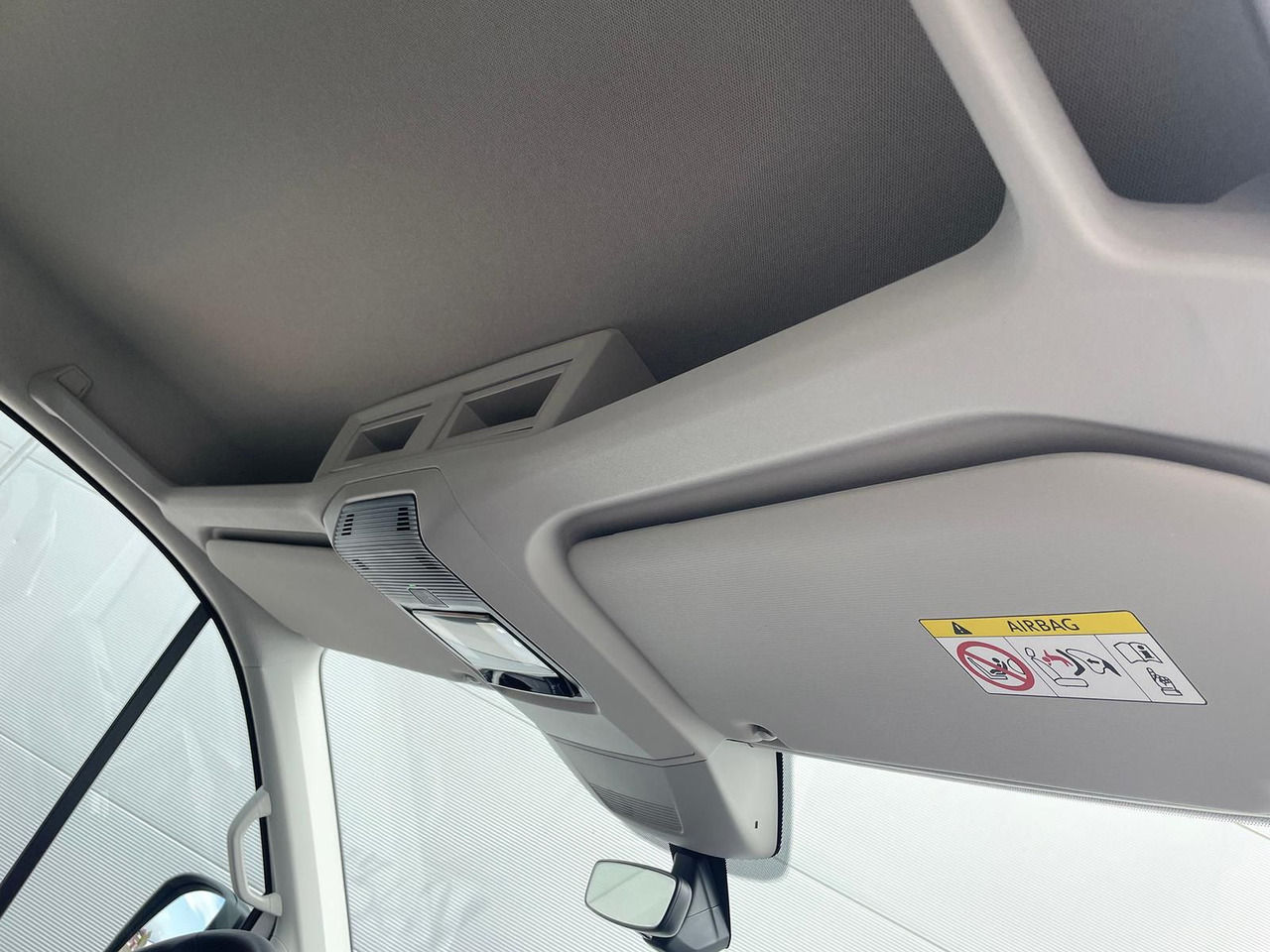 Малотоннажный бортовой грузовик, Грузопассажирский фургон MAN TGE 3.180 Pritsche DOKA MR KAMERA AHK SITZHZ: фото 28 Малотоннажный бортовой грузовик, Грузопассажирский фургон MAN TGE 3.180 Pritsche DOKA MR KAMERA AHK SITZHZ: фото 28