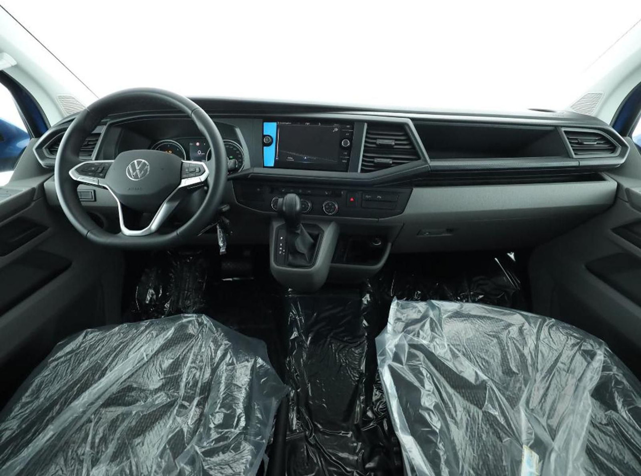 Volkswagen T6.1 Transporter Kombi KR Autom. LED TEMP SITZHZ - Микроавтобус, Пассажирский фургон: фото 4 Volkswagen T6.1 Transporter Kombi KR Autom. LED TEMP SITZHZ - Микроавтобус, Пассажирский фургон: фото 4