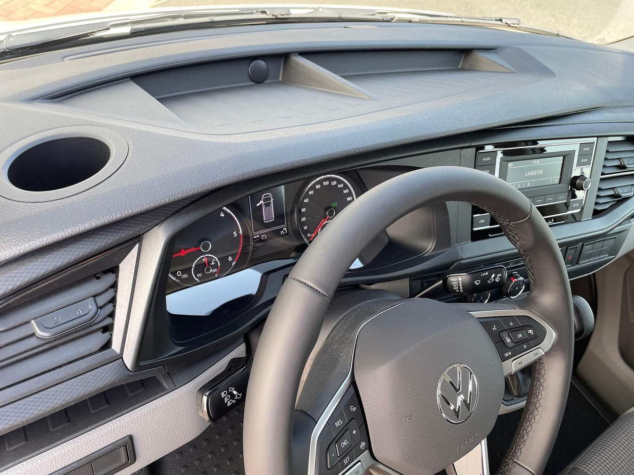 Новый Цельнометаллический фургон, Грузопассажирский фургон Volkswagen T6.1 Transporter MIXTO lang 4M MFL LED TEMPOMAT: фото 22
