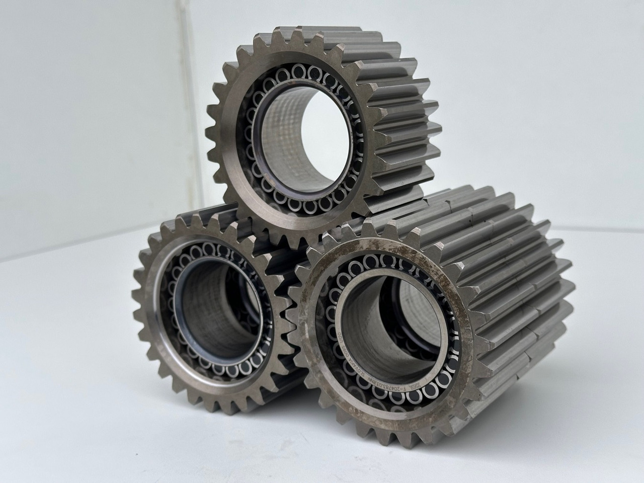 Liebherr Planetenrad ID-Nr.90205840. FAT350P126 - FAT350P138. R920 - R922 - R924 - R925 - R926 - R930 T. #90205840.09.11# - Бортовой редуктор для Строительной техники: фото 1 Liebherr Planetenrad ID-Nr.90205840. FAT350P126 - FAT350P138. R920 - R922 - R924 - R925 - R926 - R930 T. #90205840.09.11# - Бортовой редуктор для Строительной техники: фото 1