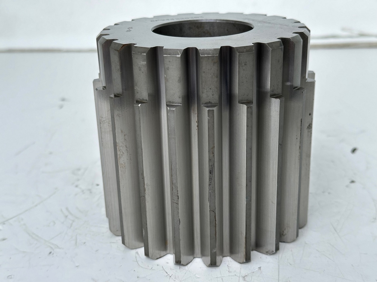 Liebherr Sonnenrad ID-Nr.9442283 - ID-Nr.944228303. FAT500/007 - 500/035 - FAT500/035. LO2954, LOS944 TR, LOS954, P964, R944 TR, R954B, R954C, R964B, R964C. #944228303.01# - Бортовой редуктор для Гусеничных экскаваторов: фото 1 Liebherr Sonnenrad ID-Nr.9442283 - ID-Nr.944228303. FAT500/007 - 500/035 - FAT500/035. LO2954, LOS944 TR, LOS954, P964, R944 TR, R954B, R954C, R964B, R964C. #944228303.01# - Бортовой редуктор для Гусеничных экскаваторов: фото 1