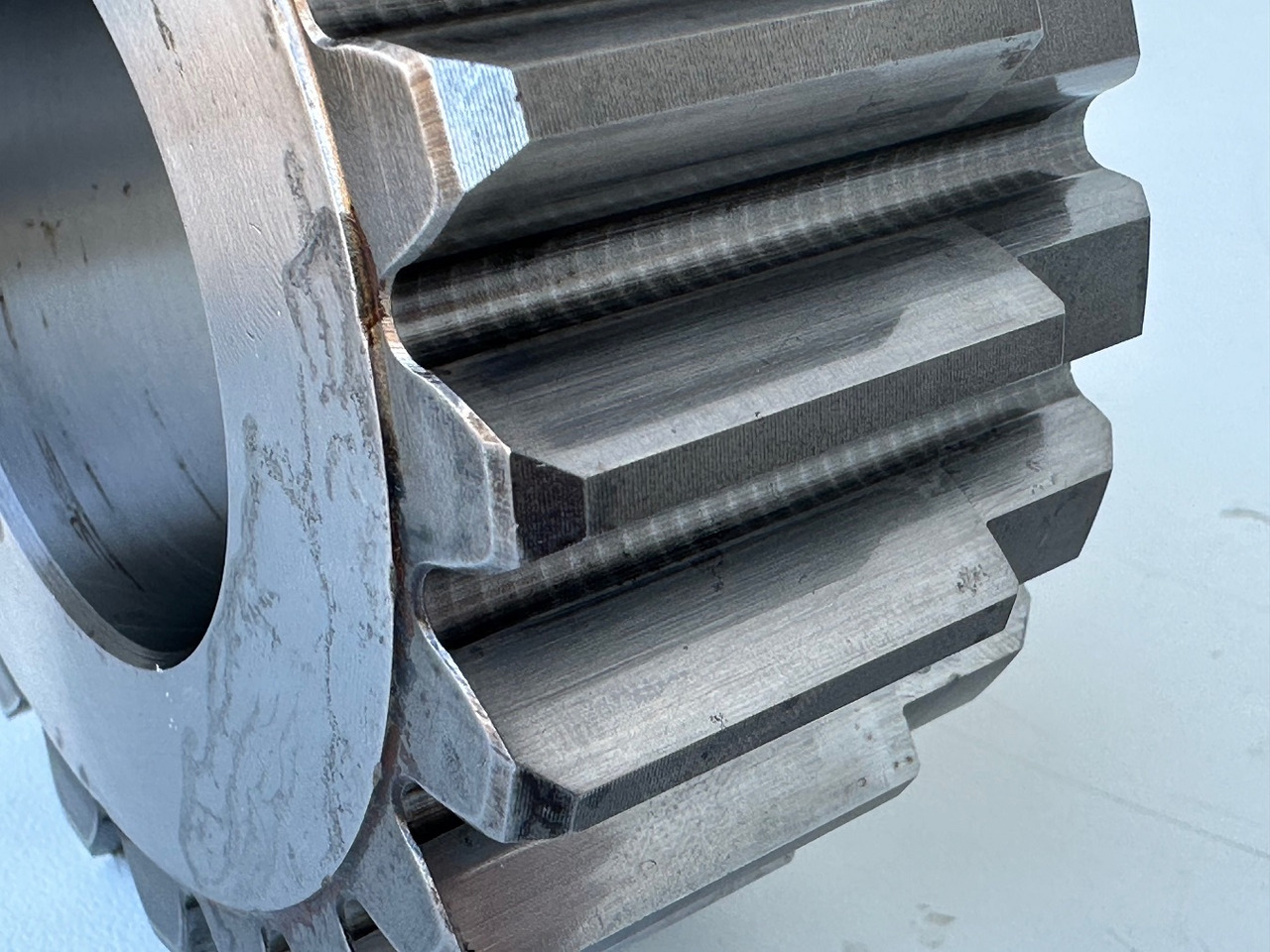 Liebherr Sonnenrad ID-Nr.969491601. FAT355P076-FAT355P077-FAT355P120. LH26,LH30C,LH40C,LO1916,LO1926,LOS916,LOS926,R906,R916,R920,R922,R924,R926. #969491601.06.08# - Бортовой редуктор для Гусеничных экскаваторов: фото 5 Liebherr Sonnenrad ID-Nr.969491601. FAT355P076-FAT355P077-FAT355P120. LH26,LH30C,LH40C,LO1916,LO1926,LOS916,LOS926,R906,R916,R920,R922,R924,R926. #969491601.06.08# - Бортовой редуктор для Гусеничных экскаваторов: фото 5