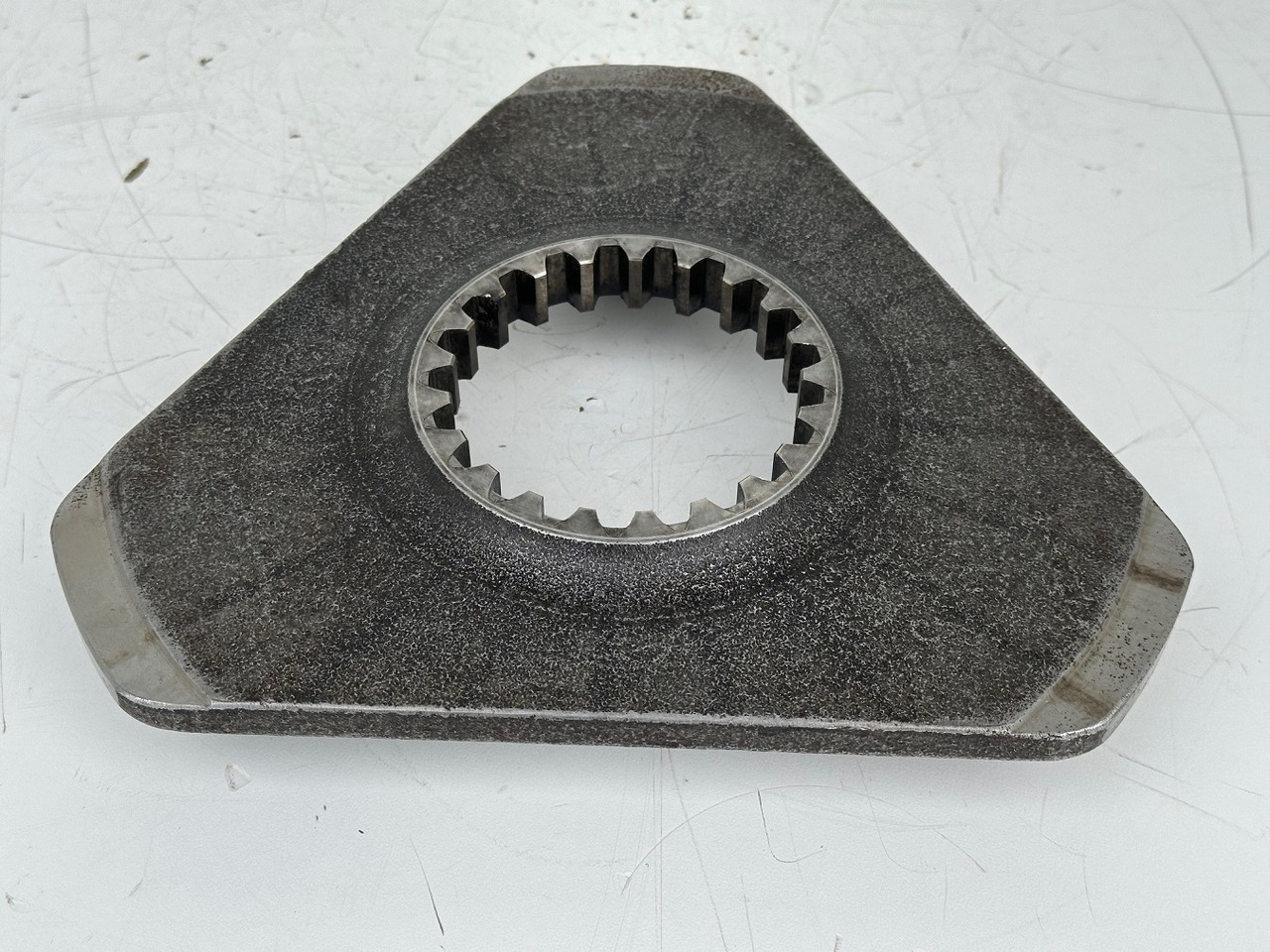 Original Liebherr Planetenträger ID-Nr.90214391. FAT400P130. LOS926,R926,R930,R934,R936 K-LC,R936 K-NLC,R936 K-SLC,R938. #90214391.FI.2049# - Бортовой редуктор для Строительной техники: фото 4 Original Liebherr Planetenträger ID-Nr.90214391. FAT400P130. LOS926,R926,R930,R934,R936 K-LC,R936 K-NLC,R936 K-SLC,R938. #90214391.FI.2049# - Бортовой редуктор для Строительной техники: фото 4