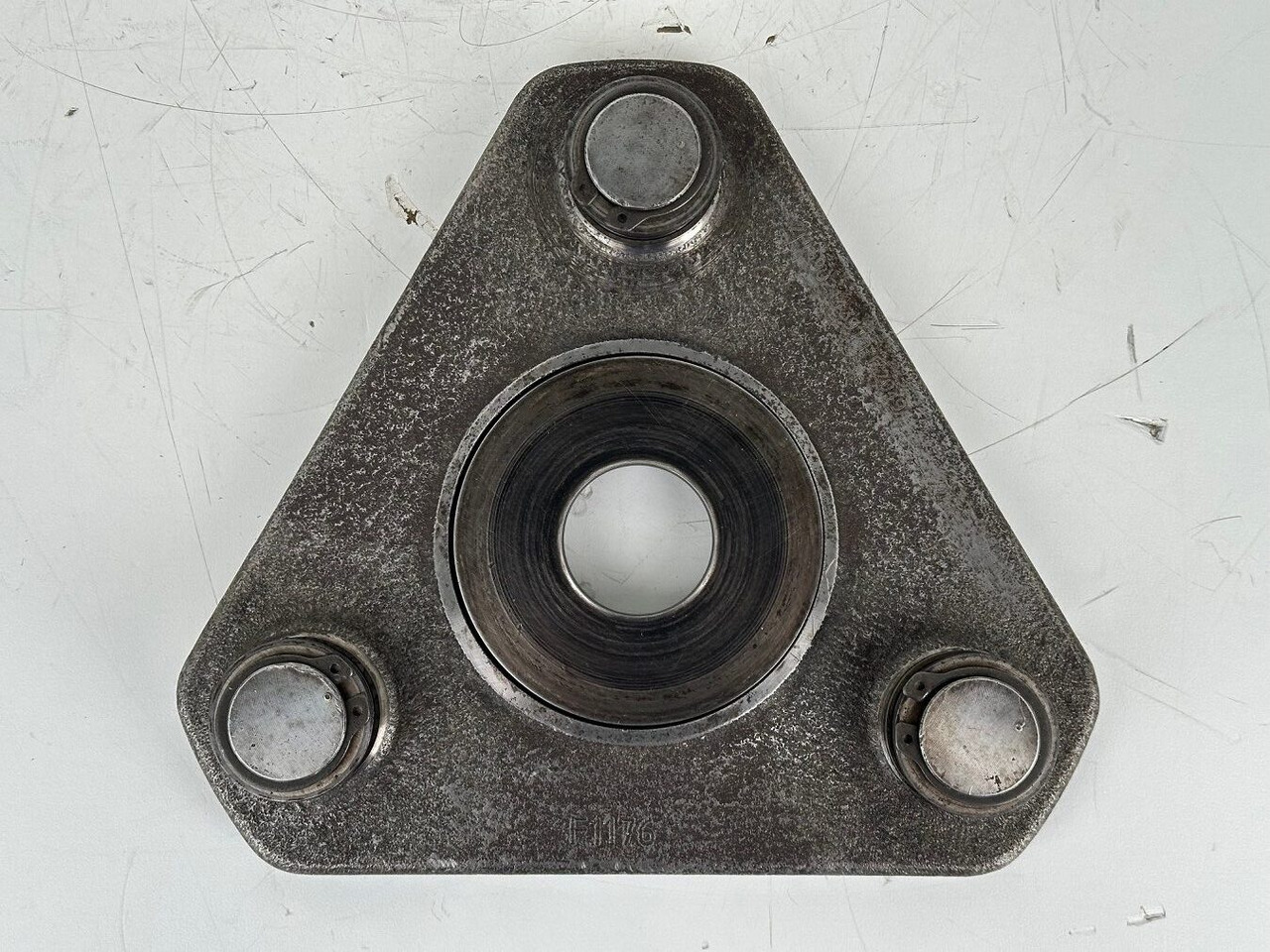 Original Liebherr Planetenträger ID-Nr.90214391. FAT400P130. LOS926,R926,R930,R934,R936 K-LC,R936 K-NLC,R936 K-SLC,R938. #90214391.FI.2049# - Бортовой редуктор для Строительной техники: фото 3 Original Liebherr Planetenträger ID-Nr.90214391. FAT400P130. LOS926,R926,R930,R934,R936 K-LC,R936 K-NLC,R936 K-SLC,R938. #90214391.FI.2049# - Бортовой редуктор для Строительной техники: фото 3