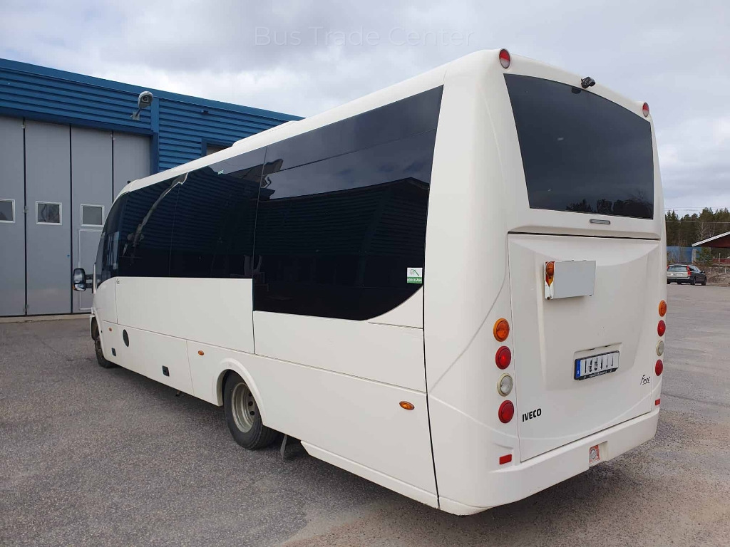 IVECO First Daily 70C17 - Микроавтобус, Пассажирский фургон: фото 3 IVECO First Daily 70C17 - Микроавтобус, Пассажирский фургон: фото 3