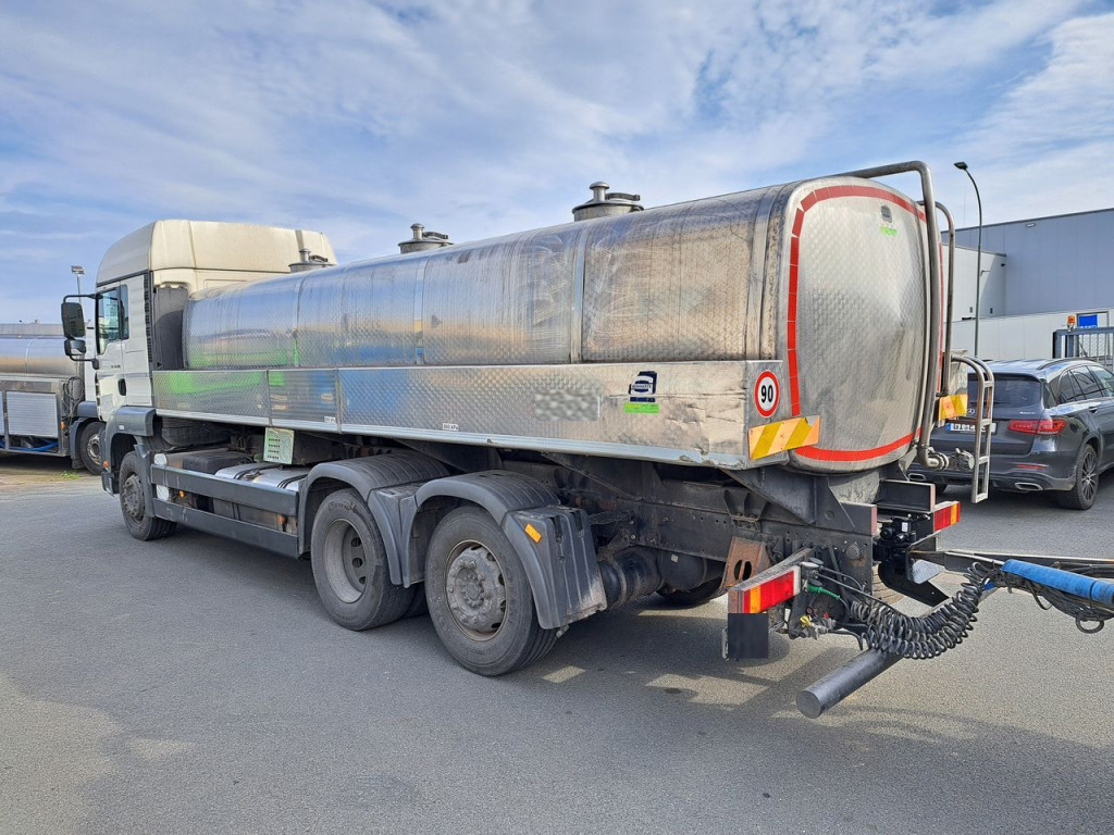 MAN TGA 03 26.413 FNLLW Wasserfahrzeug (Nr. 5726) - Грузовик-цистерна: фото 4 MAN TGA 03 26.413 FNLLW Wasserfahrzeug (Nr. 5726) - Грузовик-цистерна: фото 4