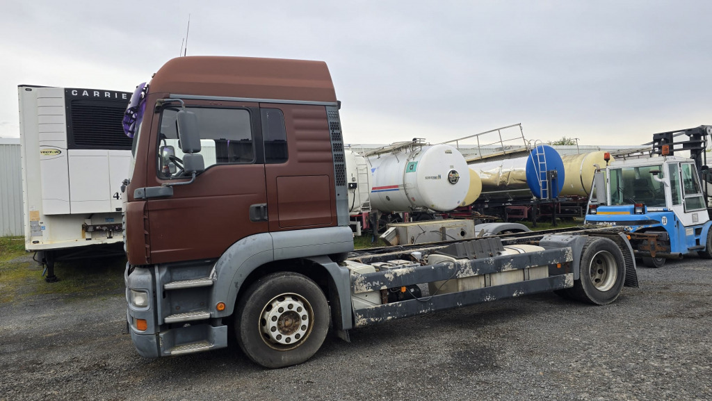 MAN TGA 18.430 4x2  (Nr. 6167) - Грузовик-шасси: фото 2 MAN TGA 18.430 4x2  (Nr. 6167) - Грузовик-шасси: фото 2