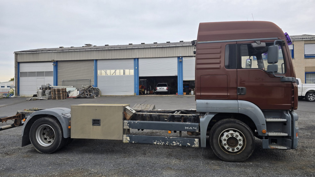 MAN TGA 18.430 4x2  (Nr. 6167) - Грузовик-шасси: фото 4 MAN TGA 18.430 4x2  (Nr. 6167) - Грузовик-шасси: фото 4