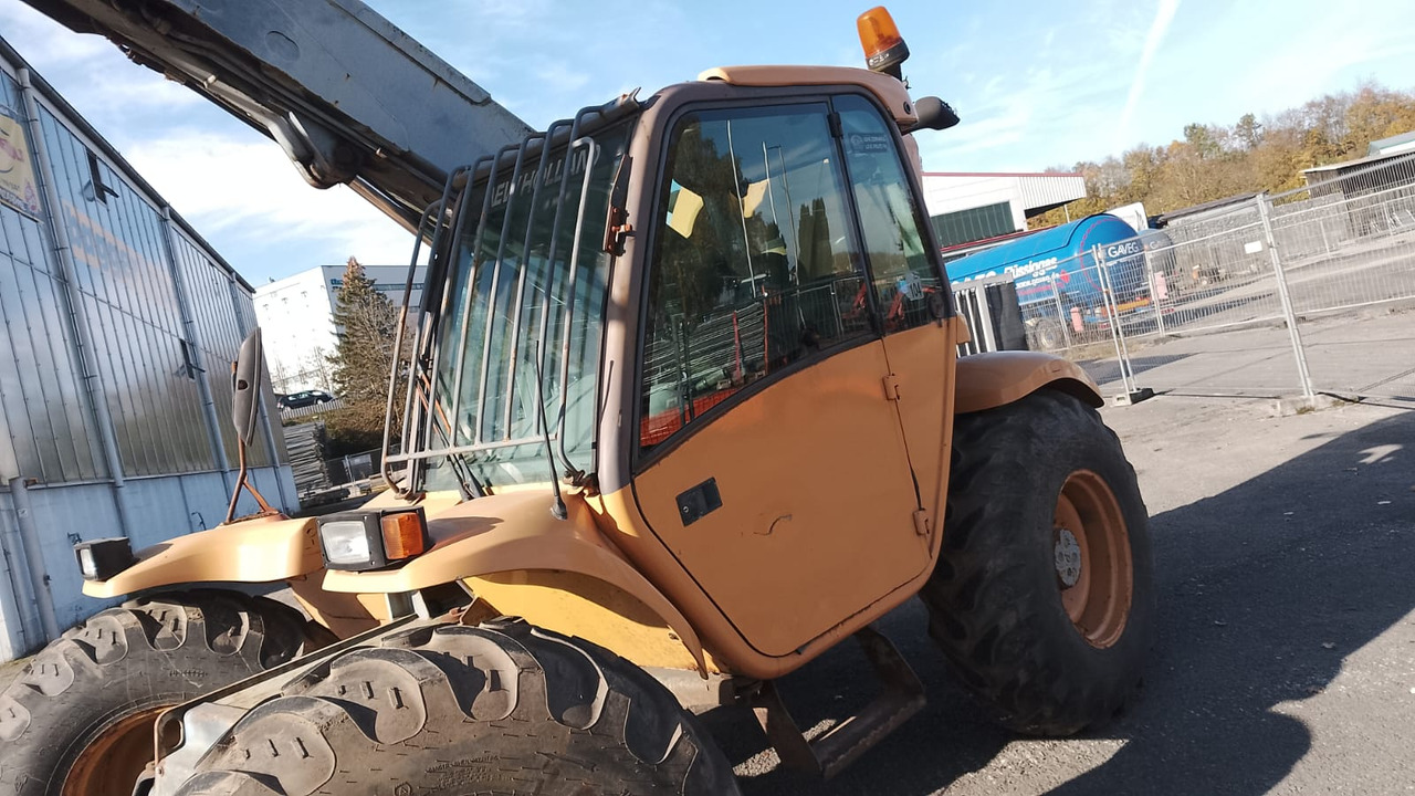 Телескопический фронтальный погрузчик New Holland LM410 Turbo: фото 7