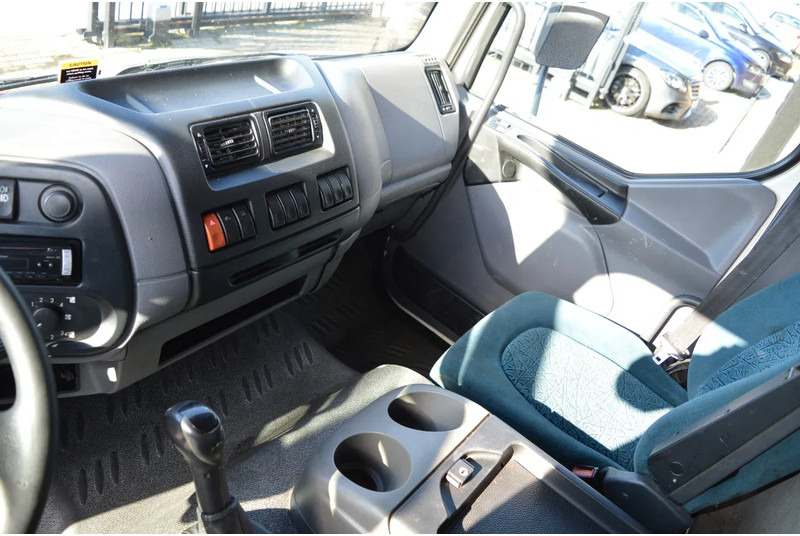 Тентованный грузовик DAF CF 250 * EURO3 * MANUAL * 4X2 *: фото 16