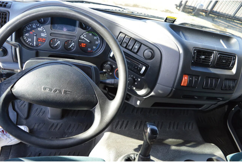 Фото интерьера 2: Тентованный грузовик DAF CF 250 * EURO3 * MANUAL * 4X2 *