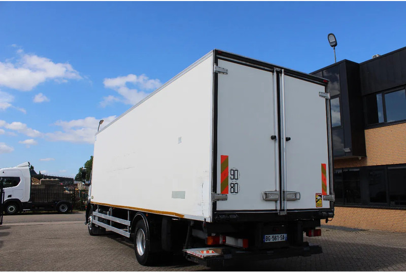 Mercedes-Benz Axor 1829 * MANUAL * EURO5 * 4X2 * CARRIER SUPRA 950 * - Рефрижератор: фото 4 Mercedes-Benz Axor 1829 * MANUAL * EURO5 * 4X2 * CARRIER SUPRA 950 * - Рефрижератор: фото 4