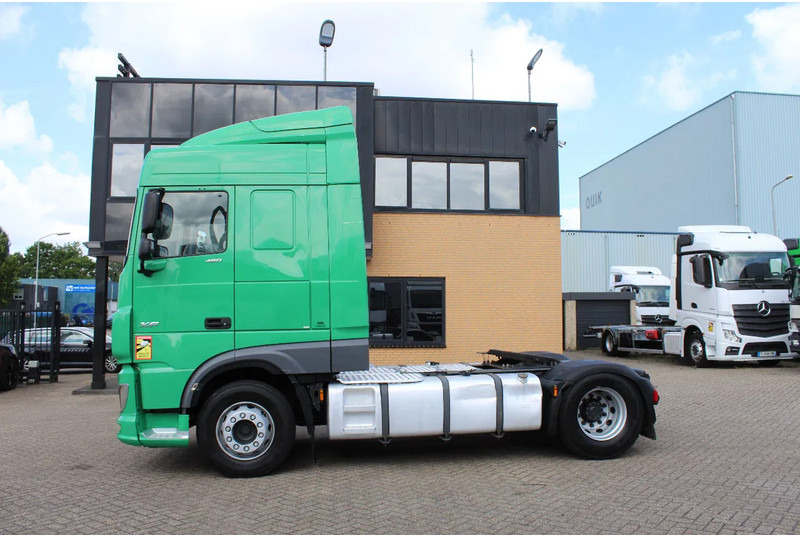 DAF XF 480 * EURO6 * 4X2 * - Тягач: фото 2 DAF XF 480 * EURO6 * 4X2 * - Тягач: фото 2