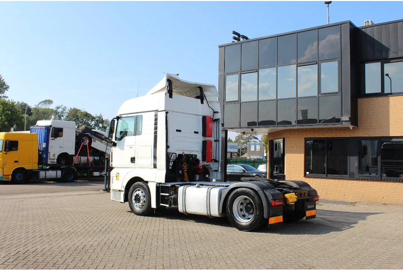 MAN TGX 18.460 * RETARDER * EURO6 * 4X2 * 2 BIG TANK * - Тягач: фото 3 MAN TGX 18.460 * RETARDER * EURO6 * 4X2 * 2 BIG TANK * - Тягач: фото 3