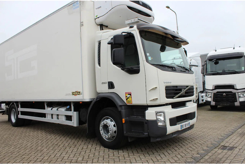 Volvo FE 240 * EURO5 * THERMO KING T-1200R * 4X2 * - Рефрижератор: фото 5 Volvo FE 240 * EURO5 * THERMO KING T-1200R * 4X2 * - Рефрижератор: фото 5