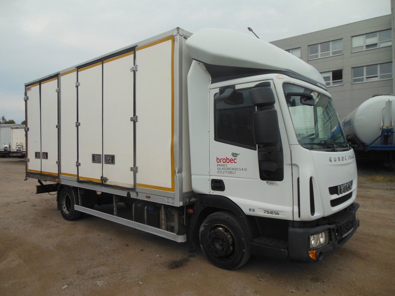 Iveco EUROCARGO 75E14 - Фургон с закрытым кузовом: фото 2 Iveco EUROCARGO 75E14 - Фургон с закрытым кузовом: фото 2