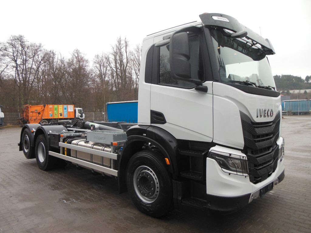 Iveco X-WAY AD 280X46, 6X2, LENK/LIFT, TNH 20T,SOFORT! - Крюковой мультилифт: фото 2 Iveco X-WAY AD 280X46, 6X2, LENK/LIFT, TNH 20T,SOFORT! - Крюковой мультилифт: фото 2