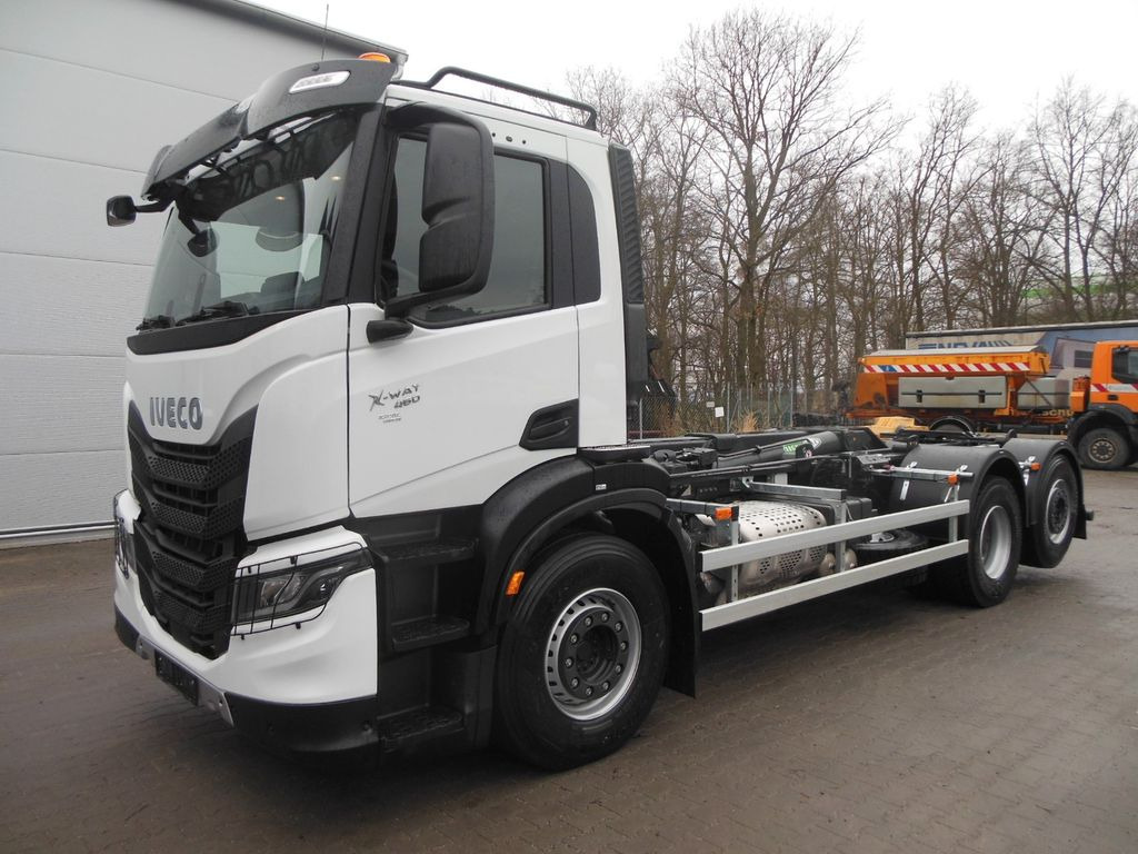 Iveco X-WAY AD 280X46, 6X2, LENK/LIFT, TNH 20T,SOFORT! - Крюковой мультилифт: фото 1 Iveco X-WAY AD 280X46, 6X2, LENK/LIFT, TNH 20T,SOFORT! - Крюковой мультилифт: фото 1