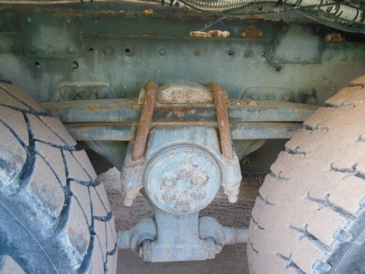 MAN TGA 35.410, 8X4, MIX + PUMPE 24M - Автобетоносмеситель: фото 5 MAN TGA 35.410, 8X4, MIX + PUMPE 24M - Автобетоносмеситель: фото 5