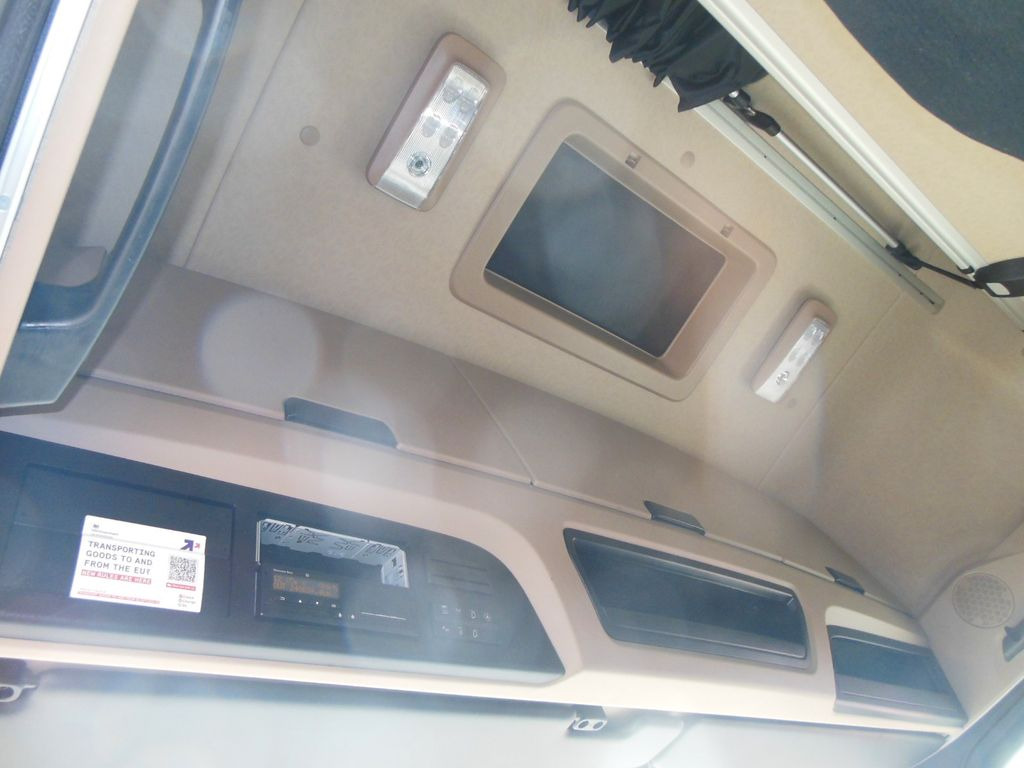 Тягач Mercedes-Benz 1848 ACTROS, LOWDECK, GIGA SPACE, STANDKLIMA: фото 8