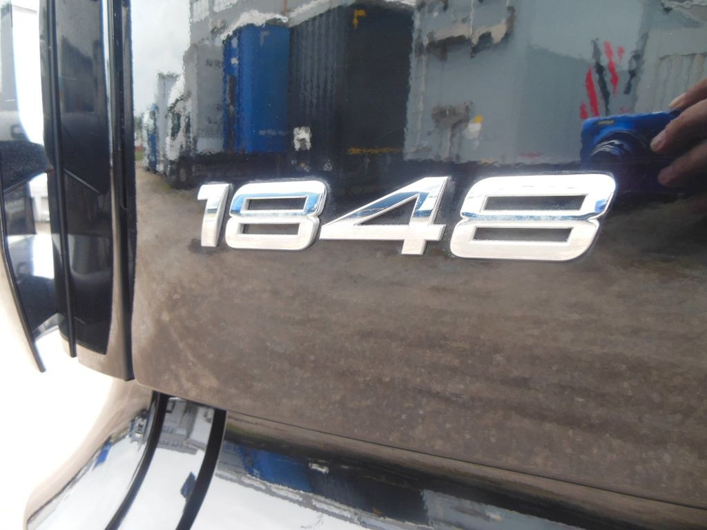 Mercedes-Benz 1848 ACTROS, LOWDECK, GIGA SPACE, STANDKLIMA Mercedes-Benz 1848 ACTROS, LOWDECK, GIGA SPACE, STANDKLIMA - Тягач: фото 5 Mercedes-Benz 1848 ACTROS, LOWDECK, GIGA SPACE, STANDKLIMA Mercedes-Benz 1848 ACTROS, LOWDECK, GIGA SPACE, STANDKLIMA - Тягач: фото 5
