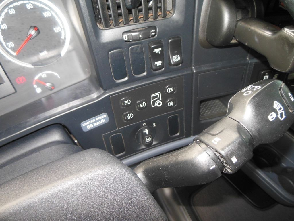 Тягач Scania R410, LOWDECK, RETARDER, TOP STAND: фото 15