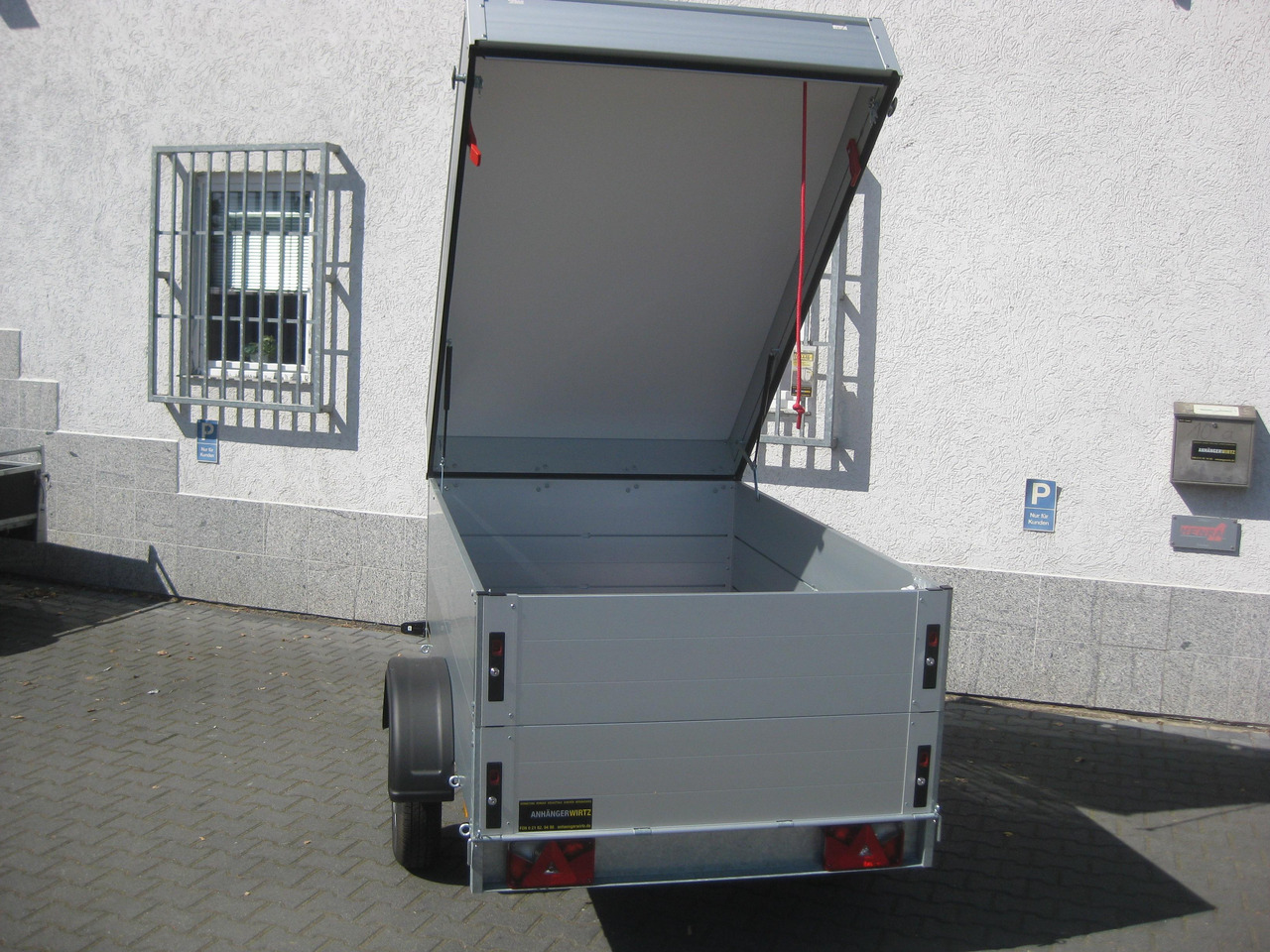 ALUBOXX Deckelanhänger GTB 750 VT1 211x126x83cm (XS) 750kg - Прицеп для легкового автомобиля: фото 5 ALUBOXX Deckelanhänger GTB 750 VT1 211x126x83cm (XS) 750kg - Прицеп для легкового автомобиля: фото 5