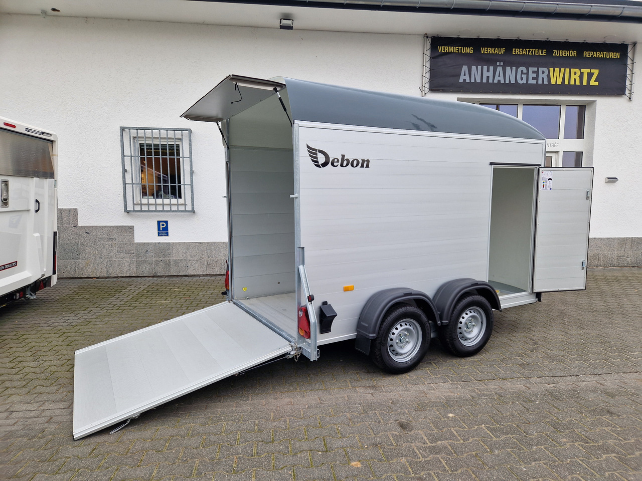 Cargo Roadster 500 312x167x199cm Alu Poly irongrey Seitentür (M) 100km/H 2000kg - Прицеп-фургон: фото 1 Cargo Roadster 500 312x167x199cm Alu Poly irongrey Seitentür (M) 100km/H 2000kg - Прицеп-фургон: фото 1