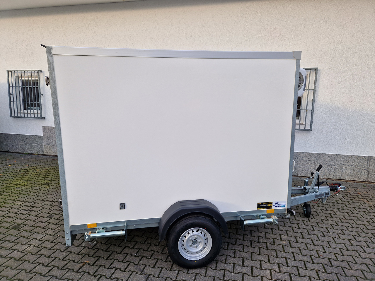 Прицеп-рефрижератор Kargo CoolBoxx FK1326H 251x150x178cm Lebensmittel 230V Govi Kühlung Stützen 1300kg 100km/H: фото 10