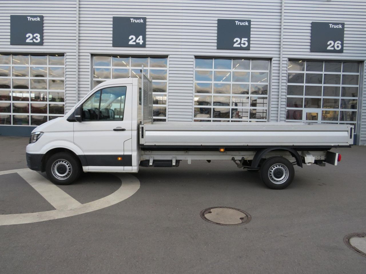 Volkswagen Crafter 35 L4 EK Pritsche Euro6 Klima AHK ZV - Малотоннажный бортовой грузовик: фото 3 Volkswagen Crafter 35 L4 EK Pritsche Euro6 Klima AHK ZV - Малотоннажный бортовой грузовик: фото 3