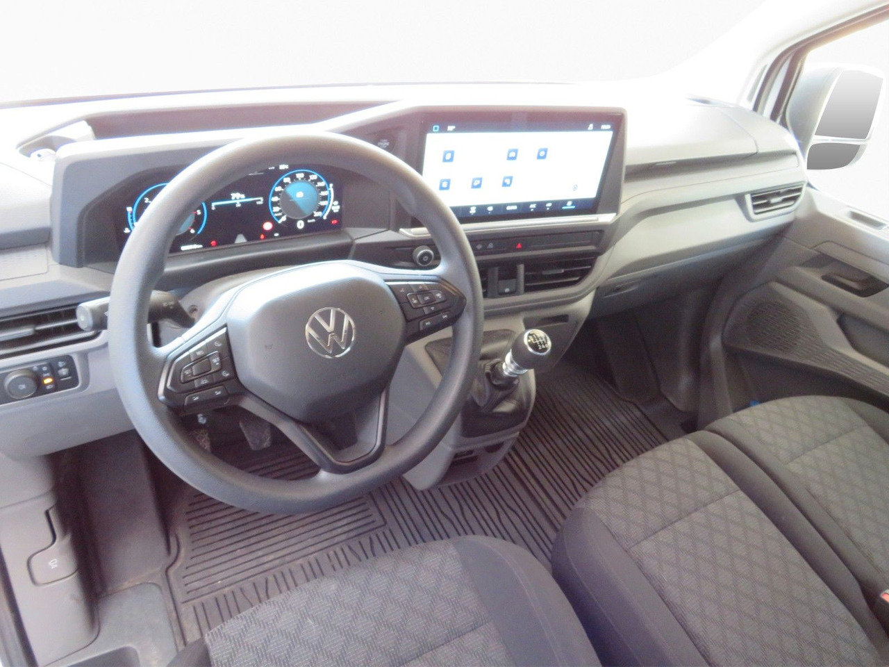 Volkswagen T7 Transporter 2.0 TDI 81 kW Kasten - Цельнометаллический фургон: фото 2 Volkswagen T7 Transporter 2.0 TDI 81 kW Kasten - Цельнометаллический фургон: фото 2