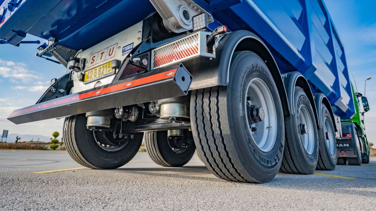 STU SCRAP METAL TIPPER TRAILER / 55M3 TO 71 M3 - Самосвальный полуприцеп: фото 4 STU SCRAP METAL TIPPER TRAILER / 55M3 TO 71 M3 - Самосвальный полуприцеп: фото 4