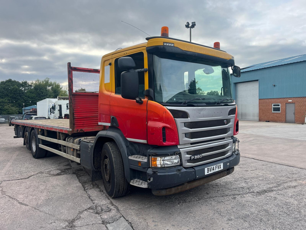 Scania P280 - Грузовик бортовой/ Платформа: фото 1 Scania P280 - Грузовик бортовой/ Платформа: фото 1