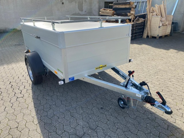 Humbaur HA 132513-5 mit Holz-Alu Deckel mit Reling 1300 kg, 2510 x 1310 x 500mm, 100 km/h - Прицеп для легкового автомобиля: фото 3 Humbaur HA 132513-5 mit Holz-Alu Deckel mit Reling 1300 kg, 2510 x 1310 x 500mm, 100 km/h - Прицеп для легкового автомобиля: фото 3