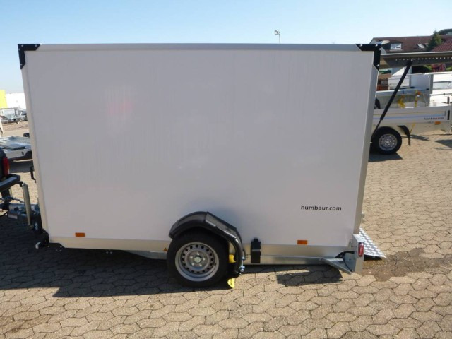 Humbaur Koffer Absenkanhänger mit E-Pumpe HKT 183117-18P, 100 km/h 1,8 t. 3100 x 1765 x 1800 mm - Прицеп-фургон: фото 1 Humbaur Koffer Absenkanhänger mit E-Pumpe HKT 183117-18P, 100 km/h 1,8 t. 3100 x 1765 x 1800 mm - Прицеп-фургон: фото 1