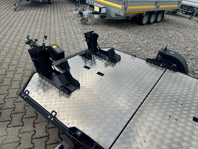 Lorries Motorradanhänger MT-2, 0,75 to. 240 x 174 cm, absenkbar - Прицеп для мотоцикла: фото 4 Lorries Motorradanhänger MT-2, 0,75 to. 240 x 174 cm, absenkbar - Прицеп для мотоцикла: фото 4