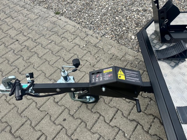 Lorries Motorradanhänger MT-2, 0,75 to. 240 x 174 cm, absenkbar - Прицеп для мотоцикла: фото 3 Lorries Motorradanhänger MT-2, 0,75 to. 240 x 174 cm, absenkbar - Прицеп для мотоцикла: фото 3