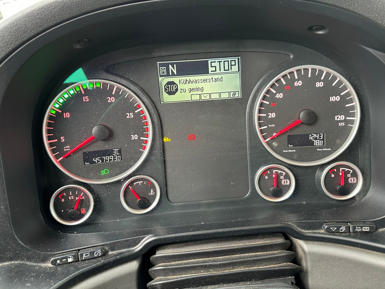 Тягач MAN TGS 33.500 6x4: фото 7