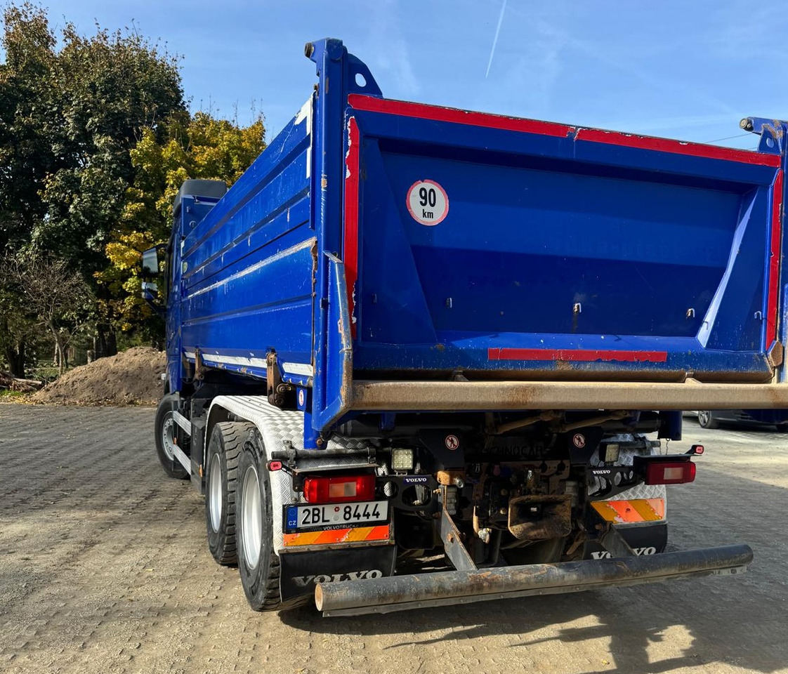 VOLVO FH 500 6x4 ZVEDACÍ NÁPRAVA / LIFTACHSE * Bordmatic - Самосвал: фото 3 VOLVO FH 500 6x4 ZVEDACÍ NÁPRAVA / LIFTACHSE * Bordmatic - Самосвал: фото 3