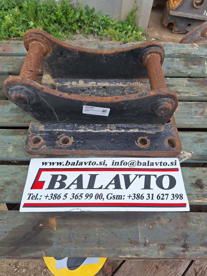 Attachment plate 430x380 - Сцепное устройство для Строительной техники: фото 1 Attachment plate 430x380 - Сцепное устройство для Строительной техники: фото 1