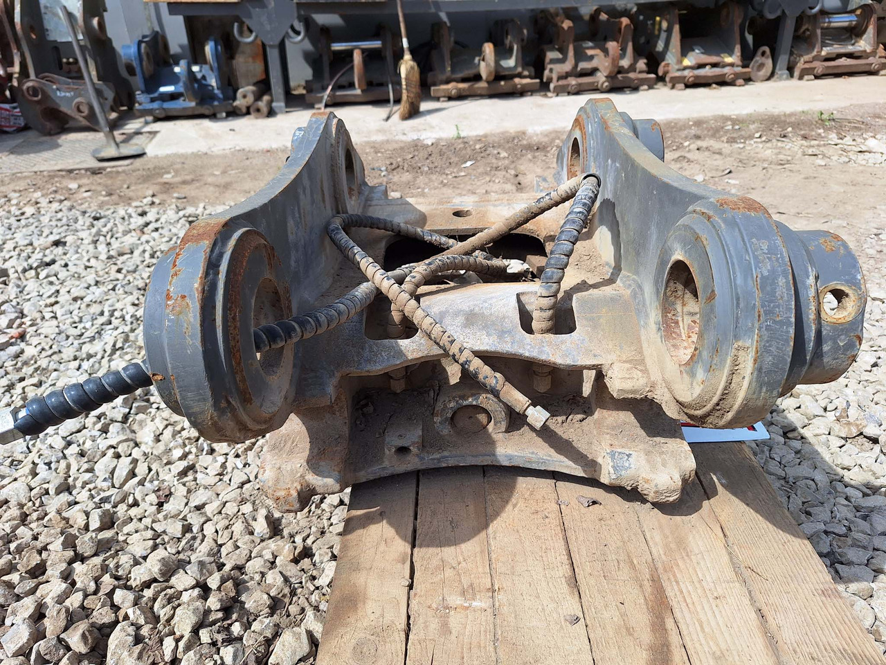 Balavto S70   Volvo EC220D - Сцепное устройство для Строительной техники: фото 3 Balavto S70   Volvo EC220D - Сцепное устройство для Строительной техники: фото 3