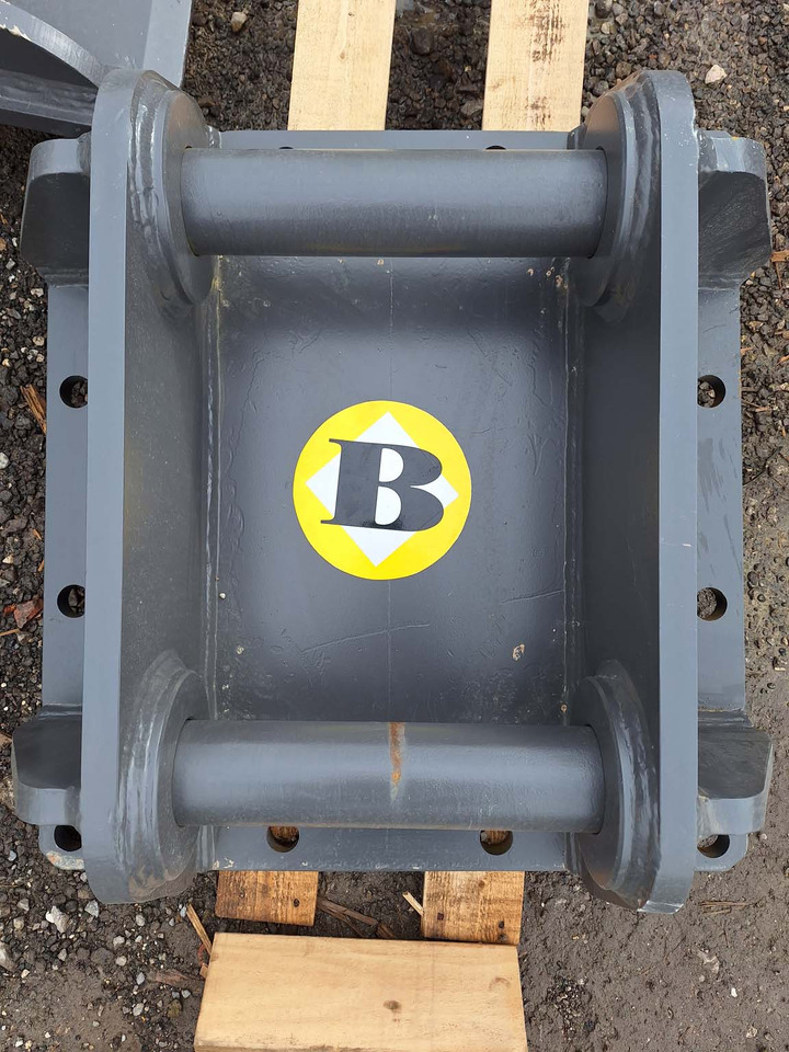Balavto attachment plate NPK-D-3500 - Сцепное устройство для Строительной техники: фото 1 Balavto attachment plate NPK-D-3500 - Сцепное устройство для Строительной техники: фото 1