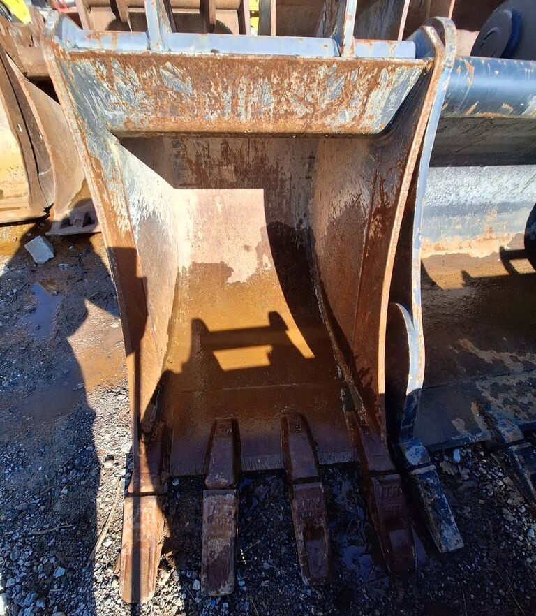 Balavto digging bucket 1000 mm Volvo S60 - Ковш для экскаватора: фото 1 Balavto digging bucket 1000 mm Volvo S60 - Ковш для экскаватора: фото 1